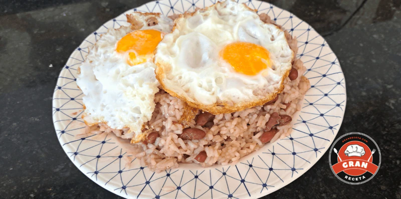 Calentao colombiano, receta del desayuno paisa