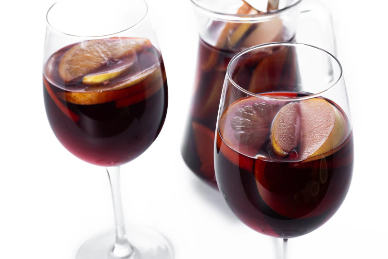 Clericot de vino tinto, receta por jarra y para fiesta