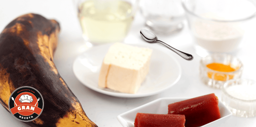 Aborrajados colombianos: plátano maduro relleno de queso con rebosado crujiente