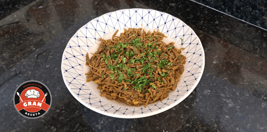 Carne desmechada colombiana: receta con hogao paso a paso — Gran Receta