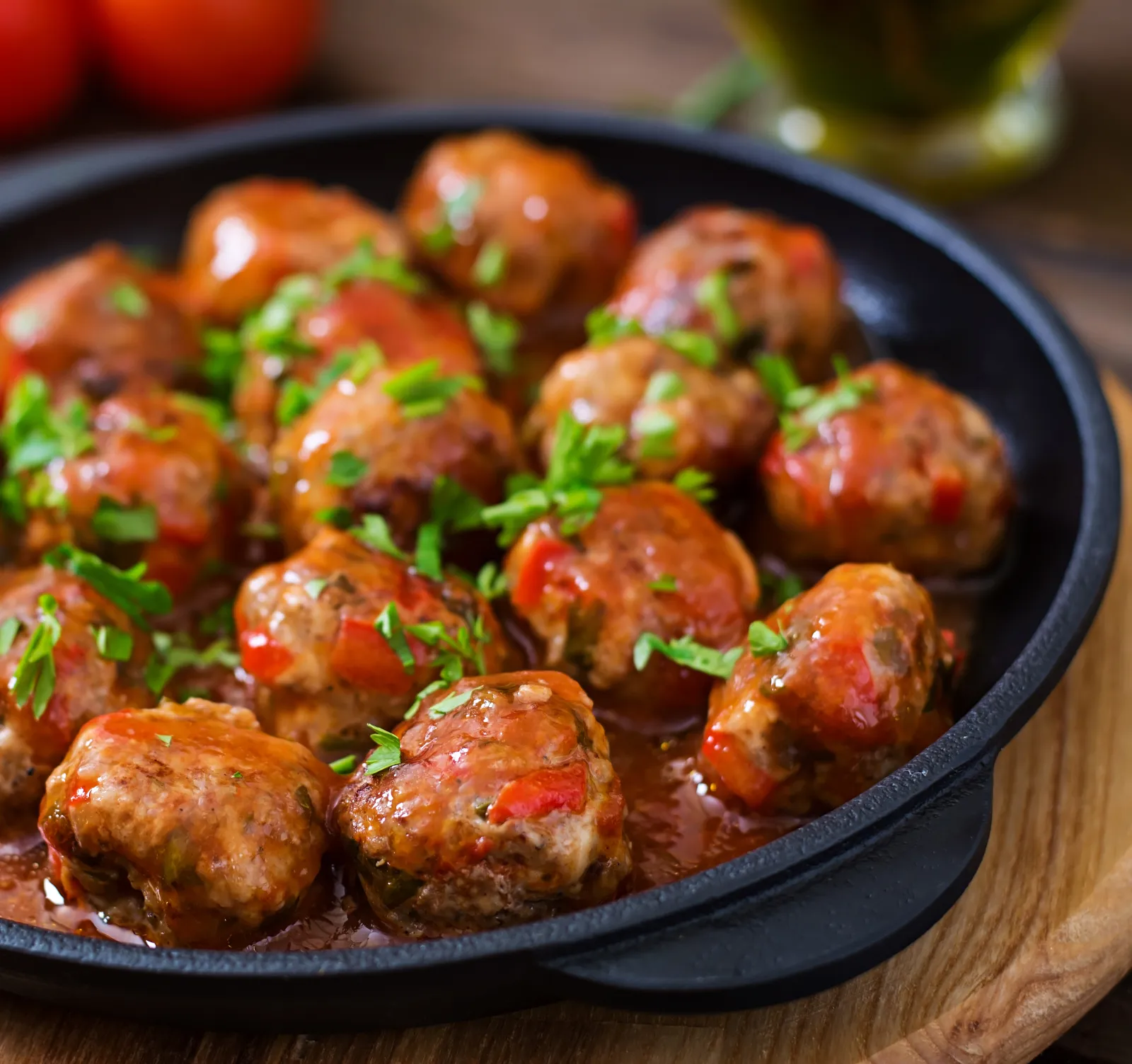 Albóndigas en chipotle, receta jugosa que no se desbarata