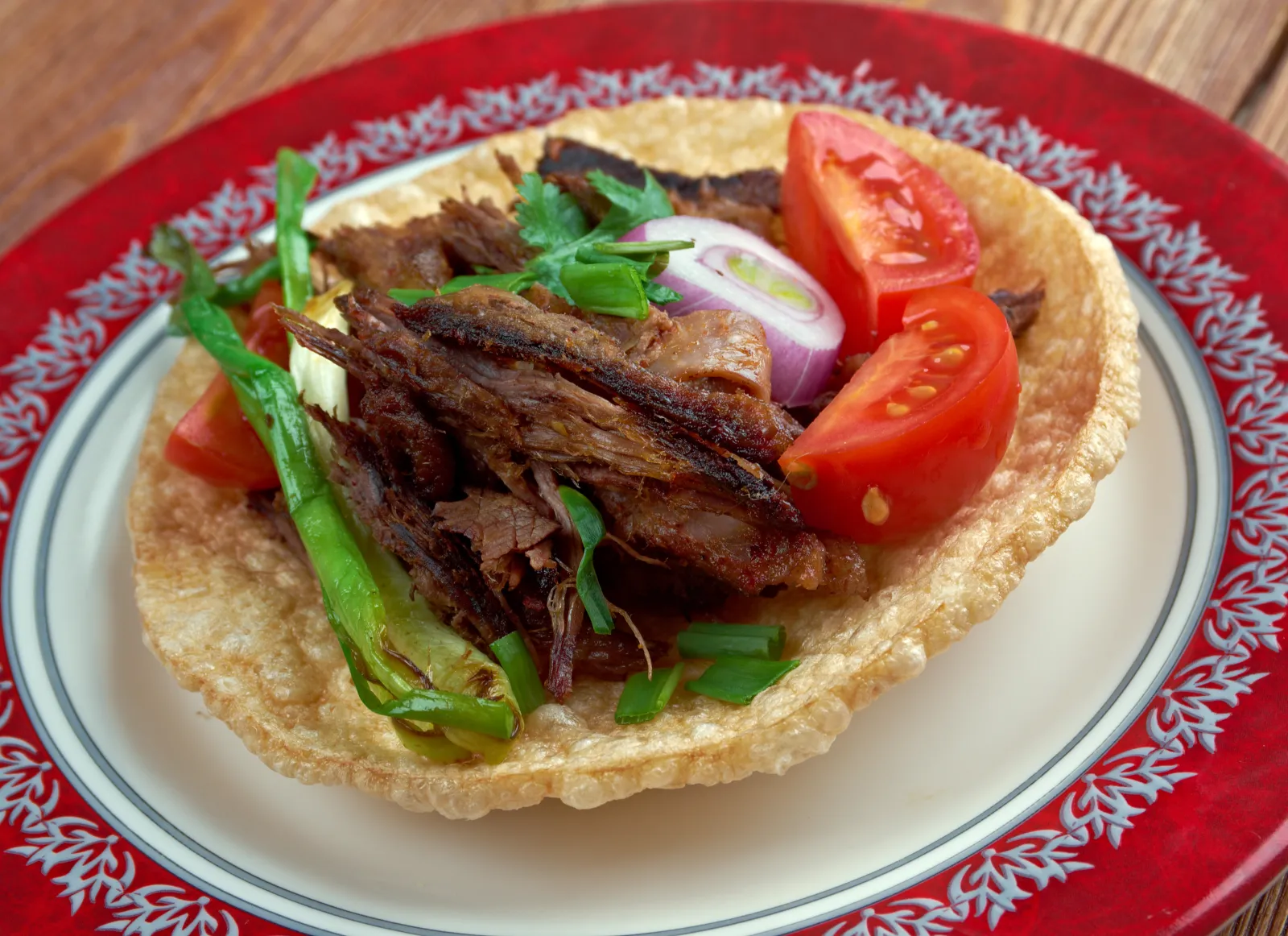 Chilorio sinaloense, cerdo frito en adobo de chile ancho