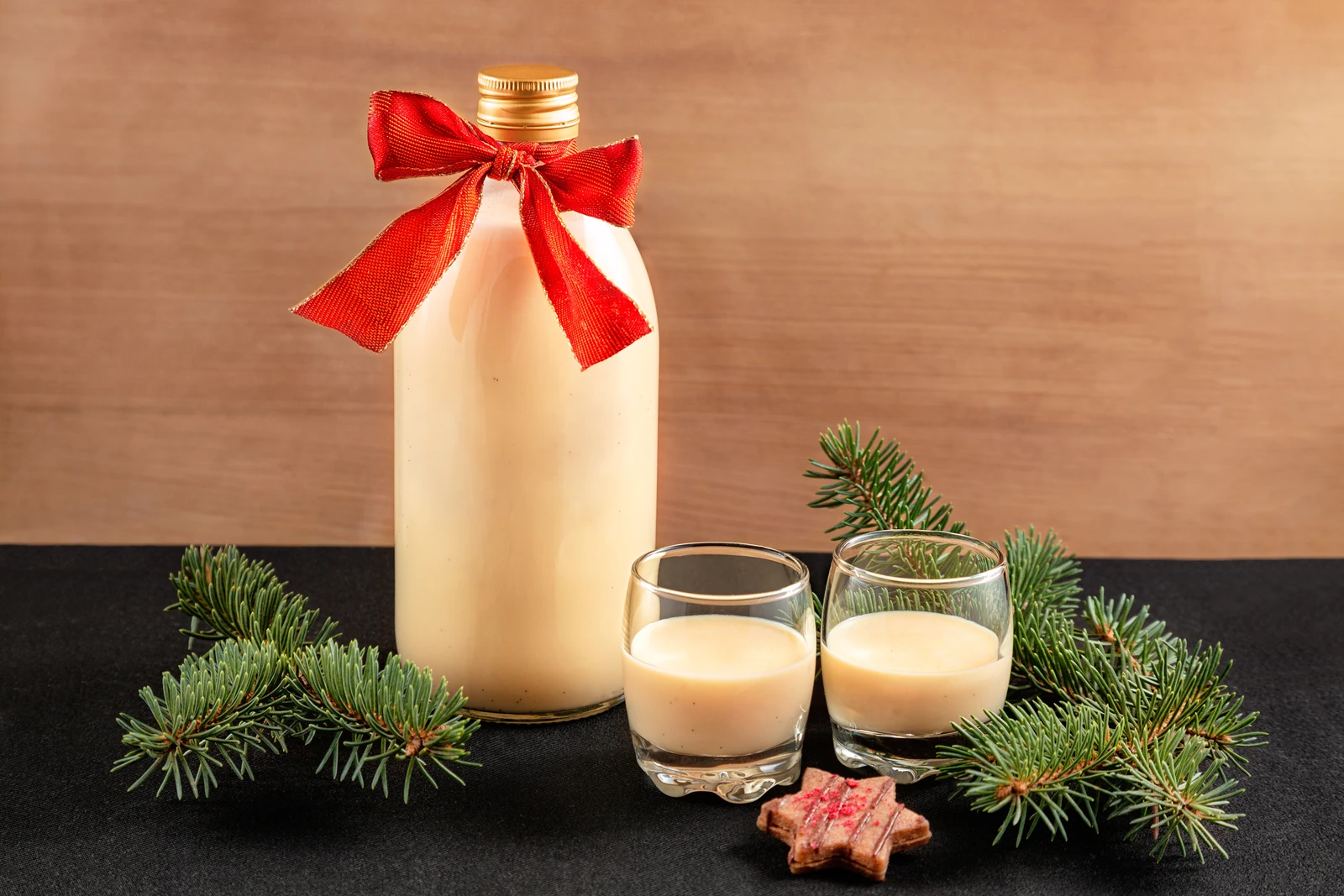 Coquito puertorriqueño, receta sin huevo y con yemas