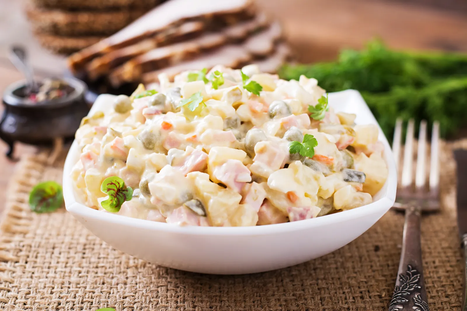 Ensalada de gallina venezolana