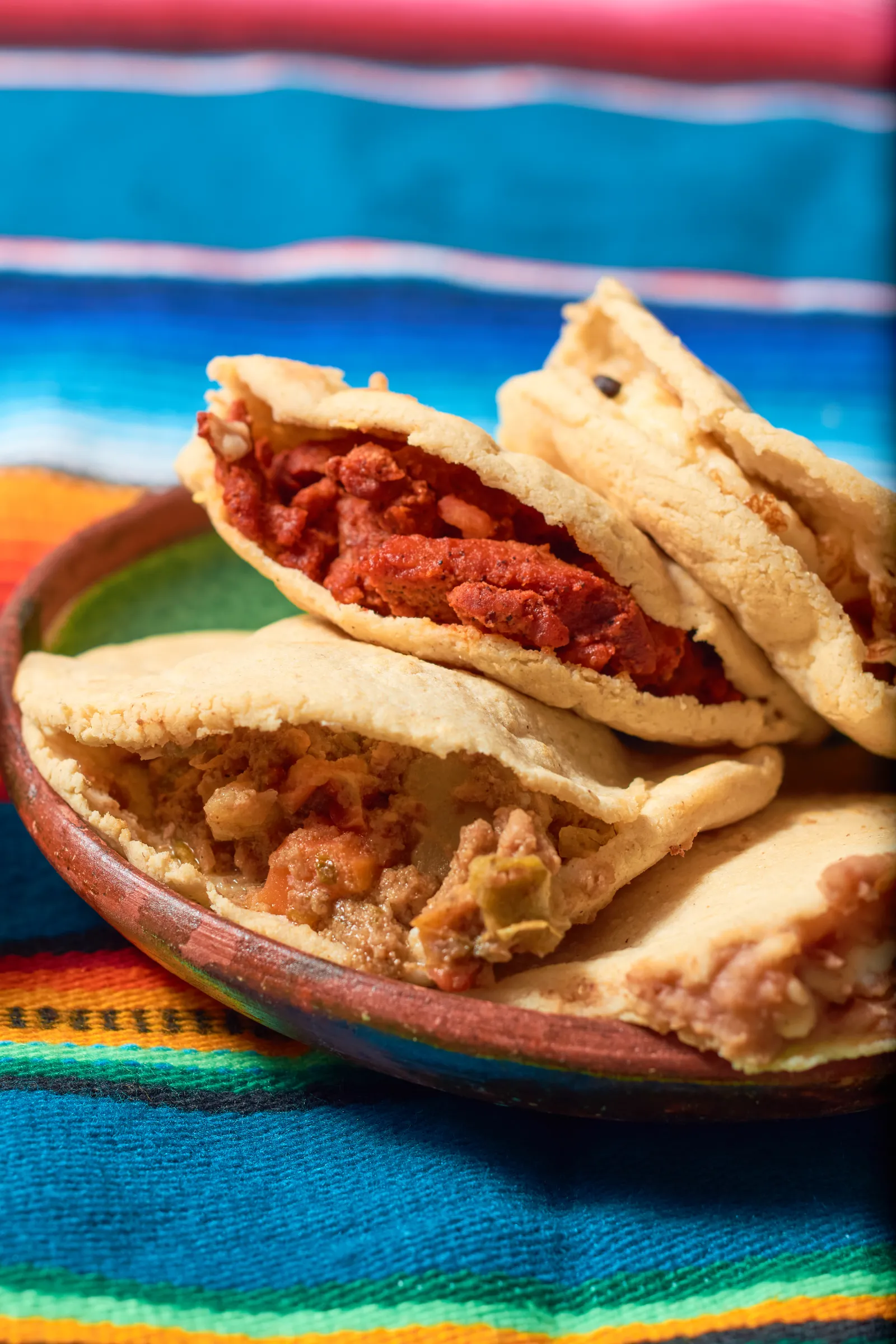 Gorditas de chicharrón prensado