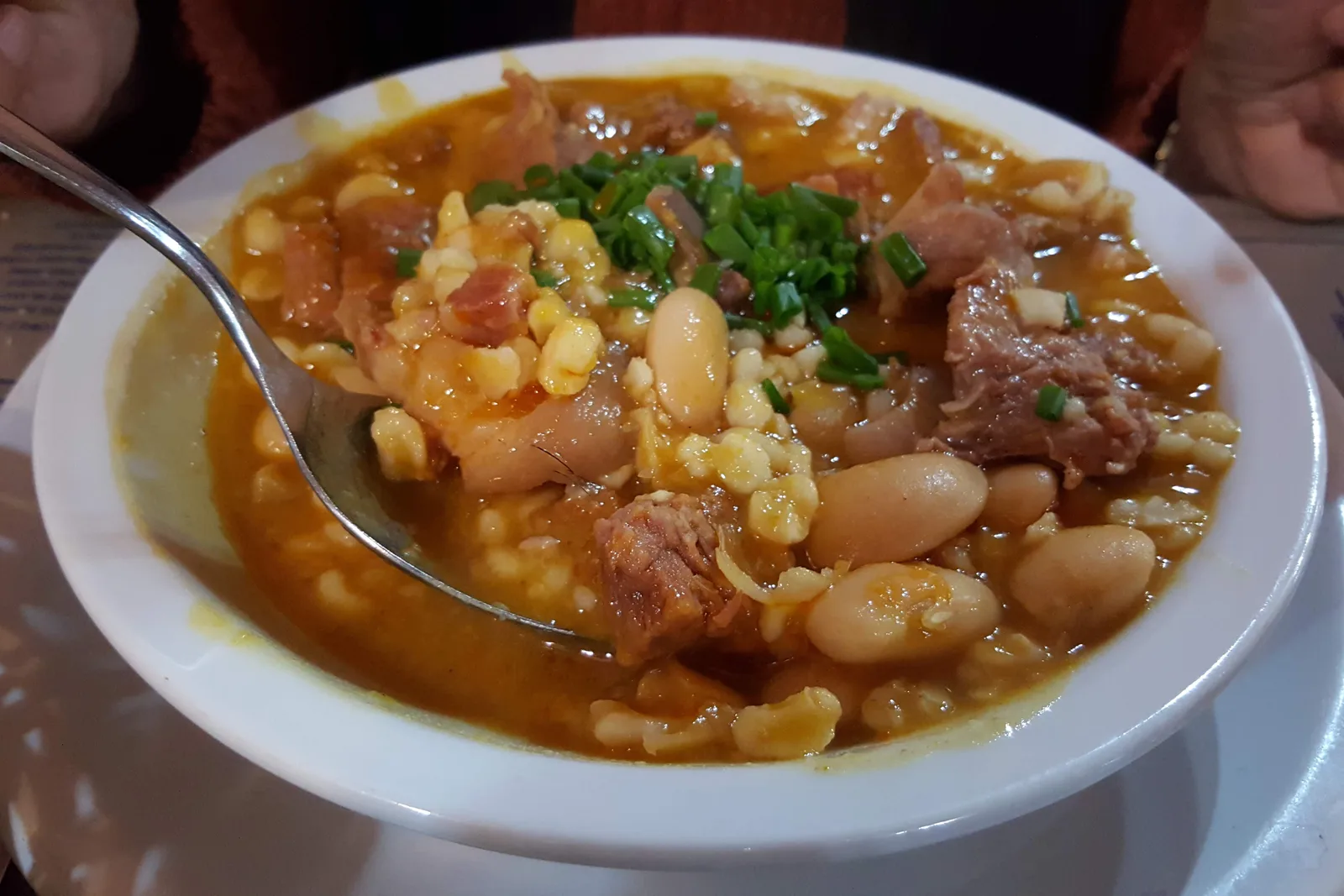 Locro argentino, receta para 10 con quiquirimichi