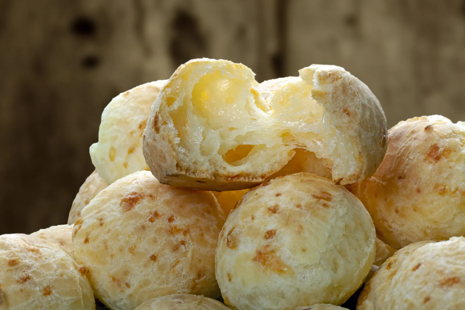 Brazilian Cheese Bread (Pão de Queijo), the Scalded Way